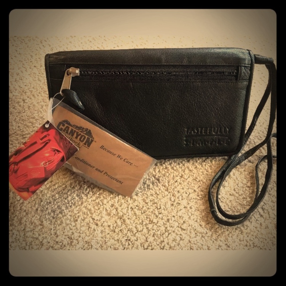 Black Leather Canyon Outback Portfolio Clutch